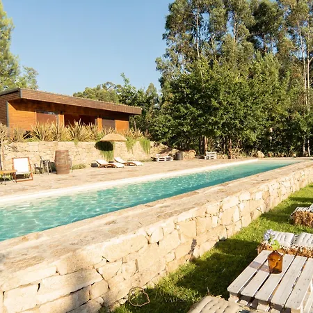 Tapada Dos Vales 팜스테이 *